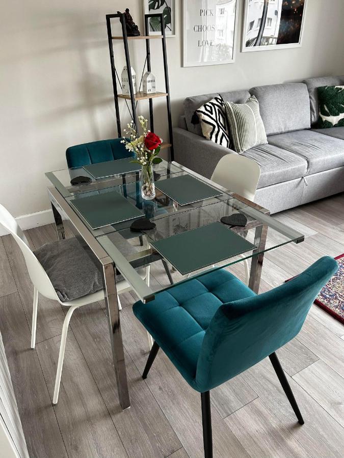 Entire Modern Apartment In Oban With Balcony Exteriér fotografie